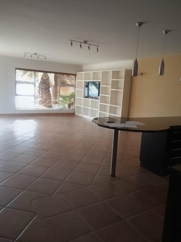 3 Bedroom Property for Sale in Harbour Island Western Cape